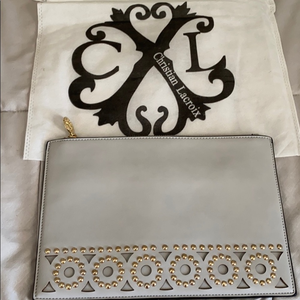 Pale grey clutch
